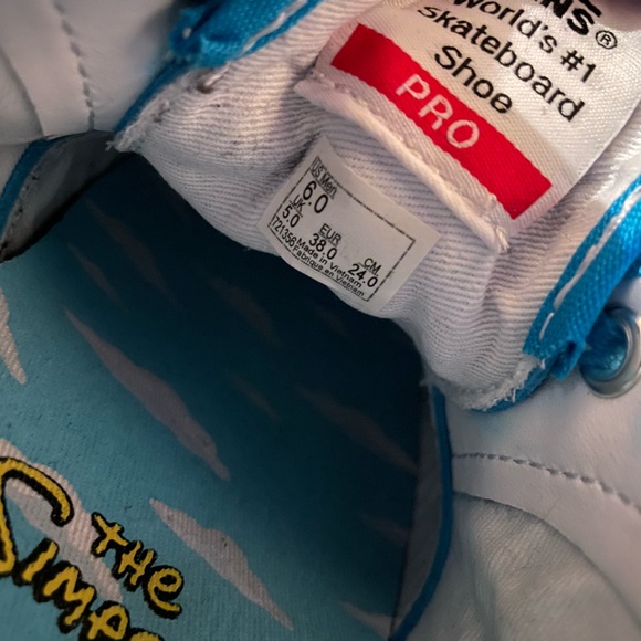 Vans x Simpsons Chukka Mid - Picture 4 of 4